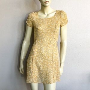 Forever 21 Gold & White Floral Mini Dress